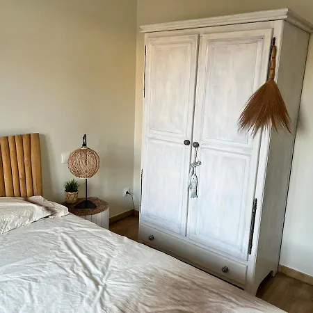 Сasa de vacaciones Maison Avec Jardin Village Du Cap Ferret *